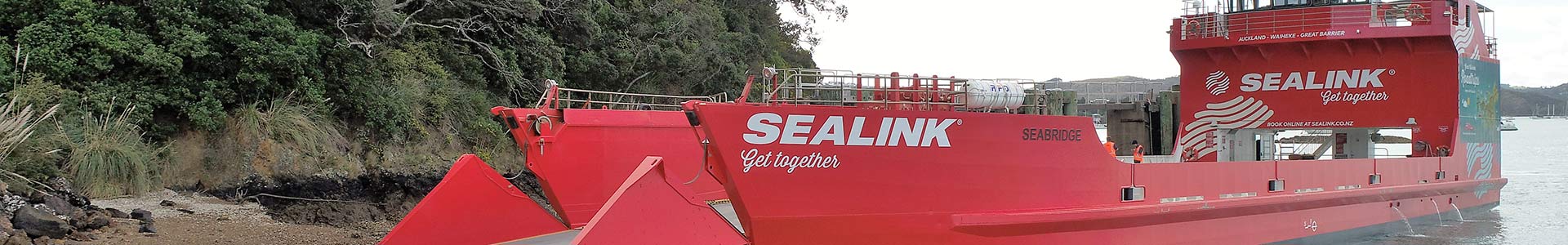 SeaLink Seabridge ferry at Kennedy Point, Waiheke Island