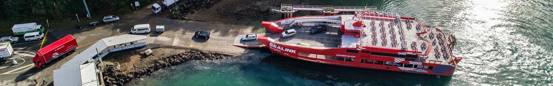 Sealink Seacat arriving at Kennedy Point Waiheke